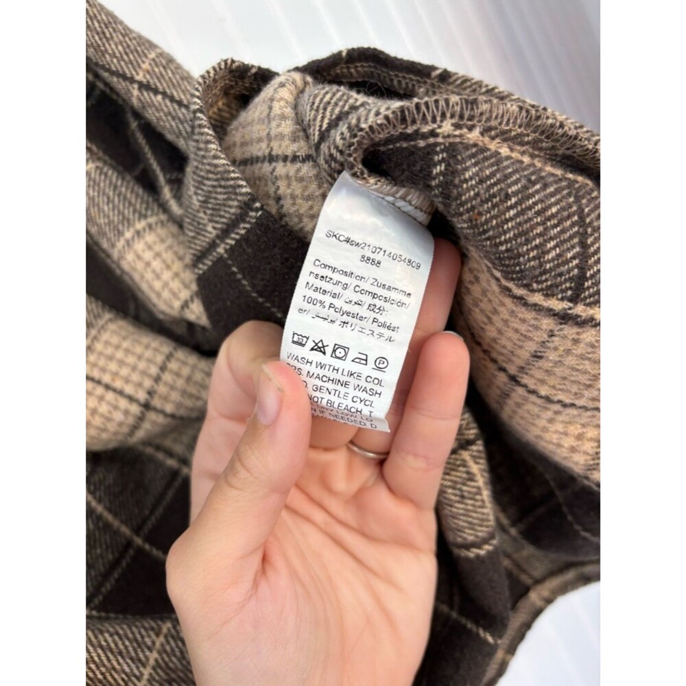 SHEIN academia grunge Beige and Black Plaid Pleated Mini Skirt - Picture 4 of 5